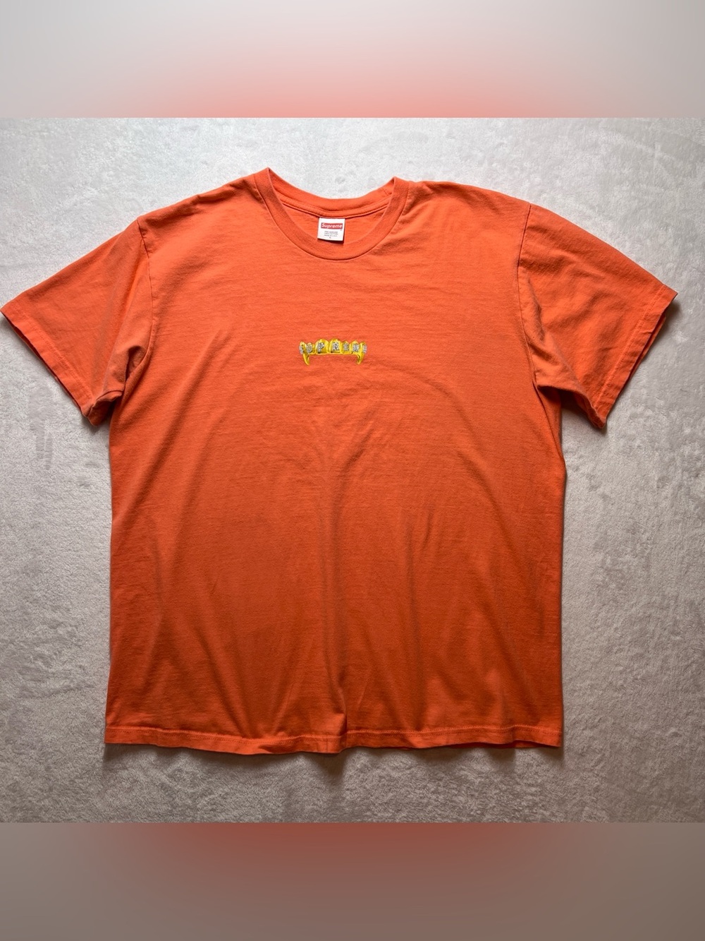 Supreme Mens Tee Orange Logo Size Large Short Sleeve Pre-Shrunk